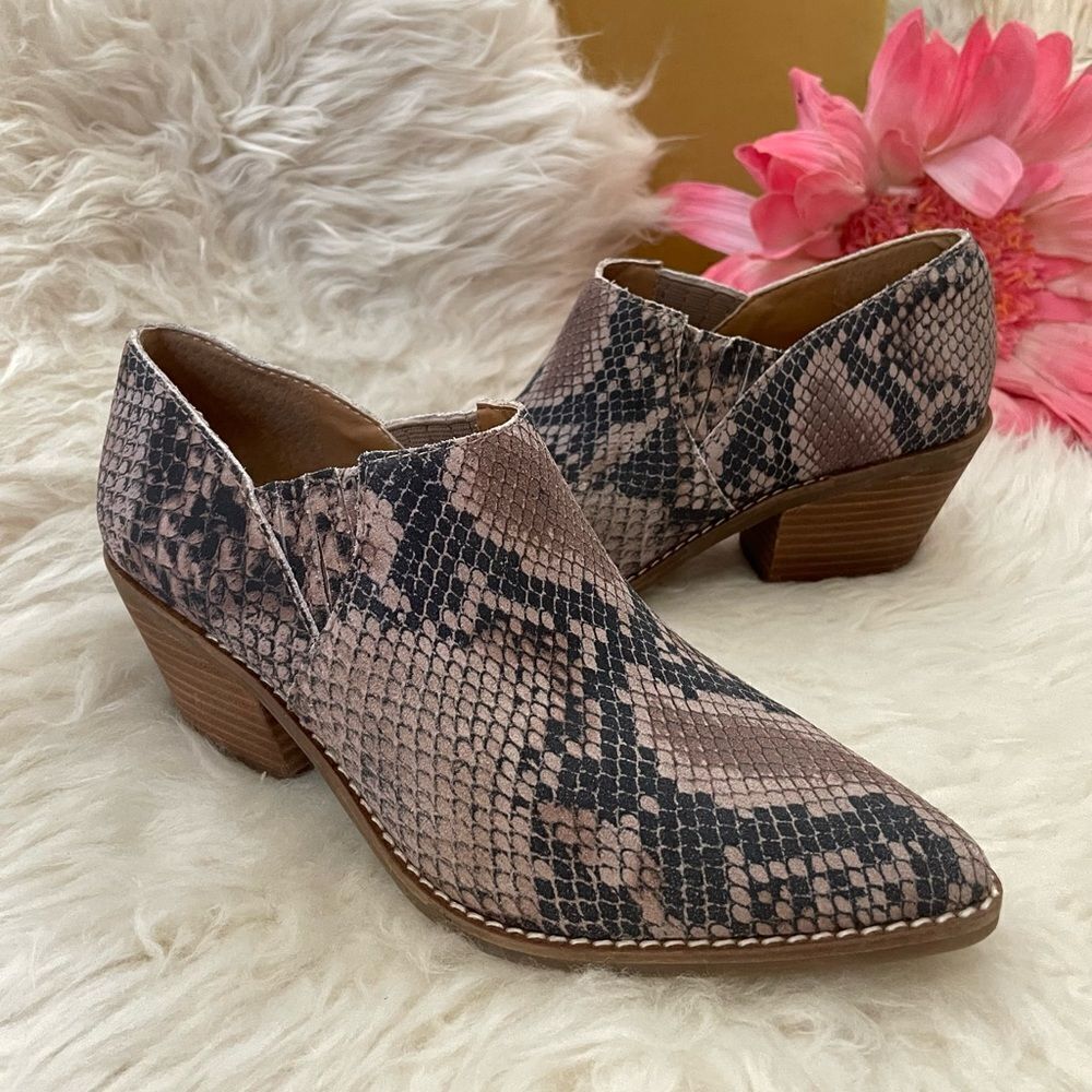 Lucky Brand Tresee Snakeskin Print Ankle Booties 6.5